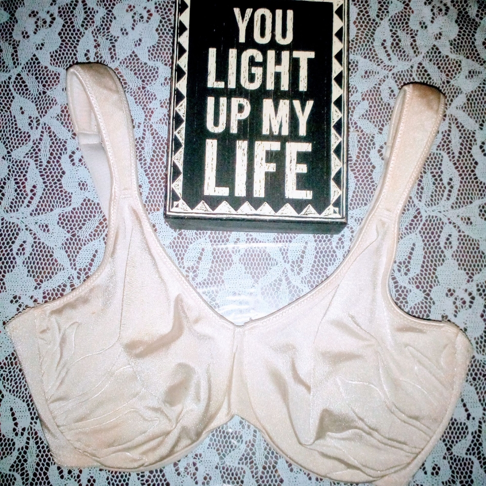 34DD White Bra